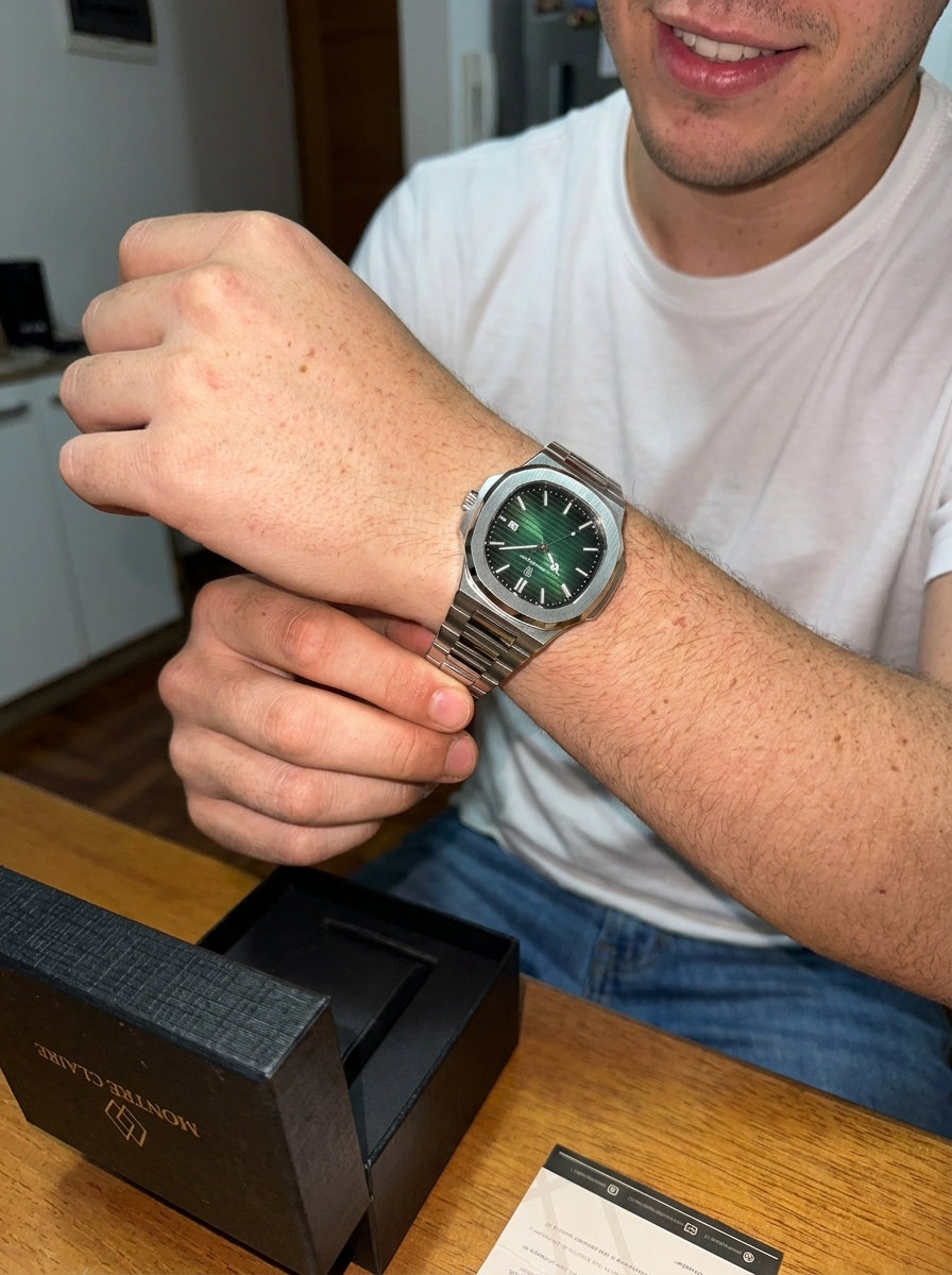 Cliente usando reloj MontreClaire